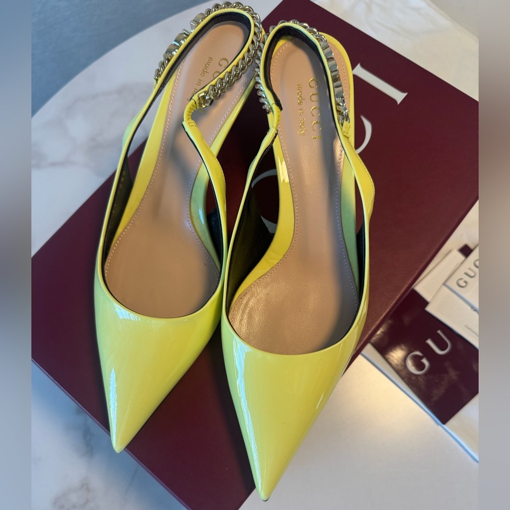 Gucci yellow kitten heels pump with logo size 37
